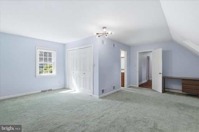 2242 SCOTLAND ROAD, Chambersburg, PA 17201