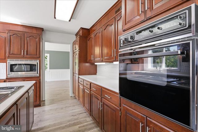 2242 SCOTLAND ROAD, Chambersburg, PA 17201