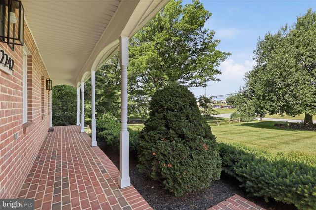 2242 SCOTLAND ROAD, Chambersburg, PA 17201