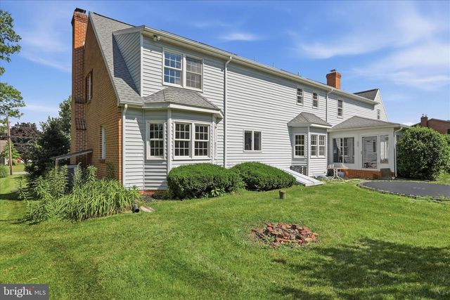 2242 SCOTLAND ROAD, Chambersburg, PA 17201