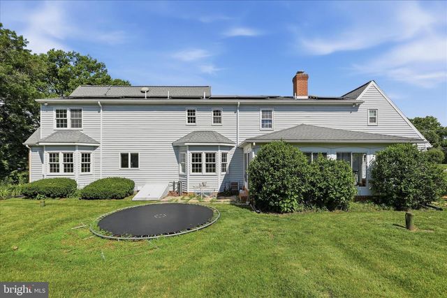 2242 SCOTLAND ROAD, Chambersburg, PA 17201