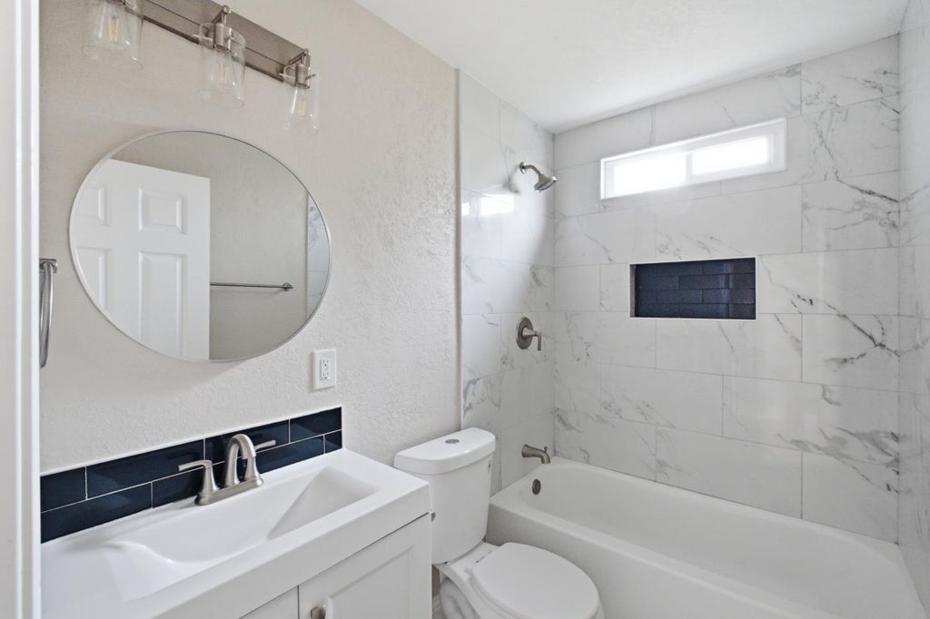 Image 17 of property listing at 19474 Avenue 22 1/2 # 2, Chowchilla, CA 93610