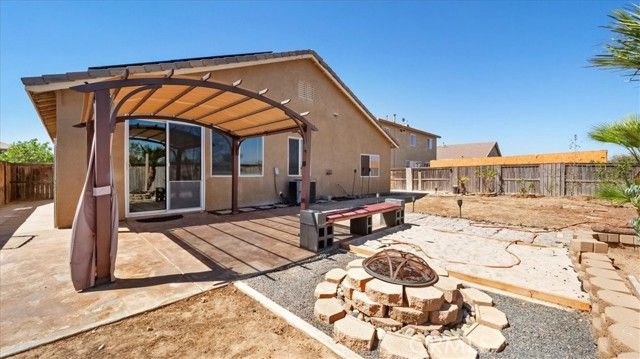 13849 Jackson Street, Oak Hills, CA 92344