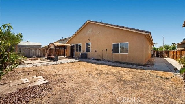 13849 Jackson Street, Oak Hills, CA 92344