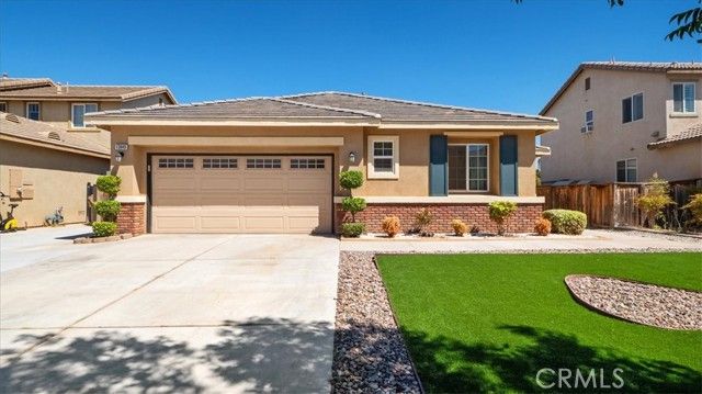 13849 Jackson Street, Oak Hills, CA 92344