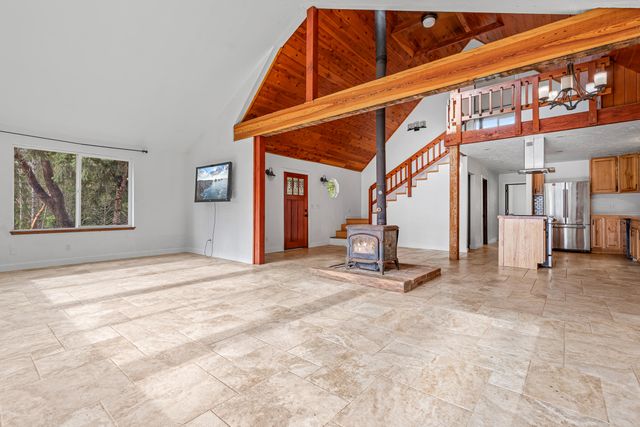 486 Tunnel Creek Road, Grants Pass, OR 97526