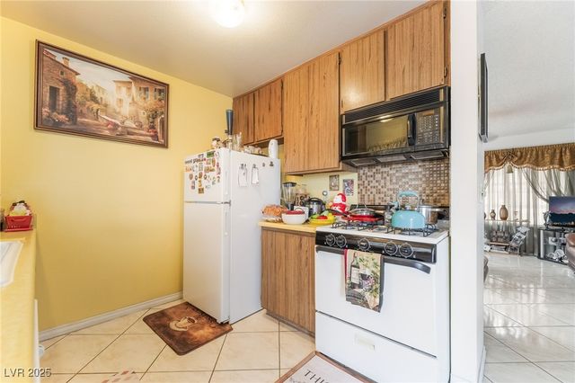 4844 Treetrunk Avenue, Las Vegas, NV 89147