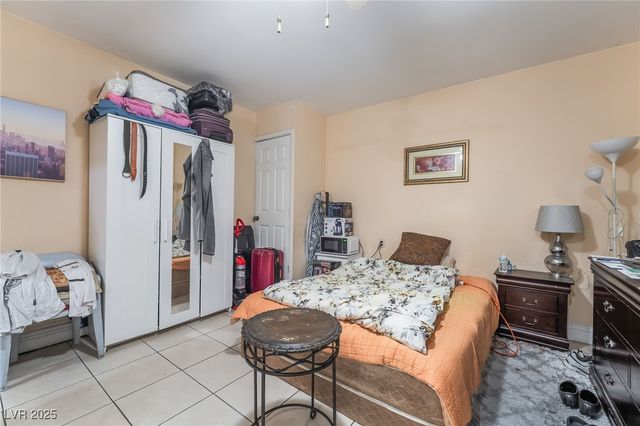 4844 Treetrunk Avenue, Las Vegas, NV 89147