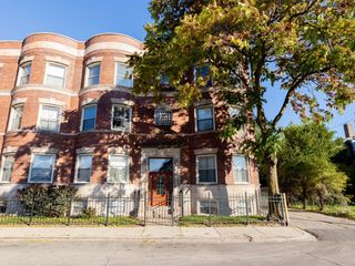 542 E 44th Street GARDEN, Chicago, IL 60653
