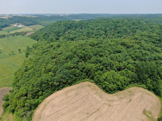 S4890 Pine AVENUE, Hillsboro, WI 54634