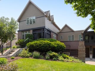 1385 Eustis Street C, Saint Paul, MN 55108