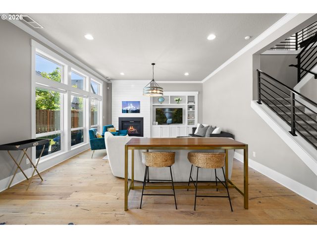 12103 Nw MILLFORD St, Portland, OR 97229