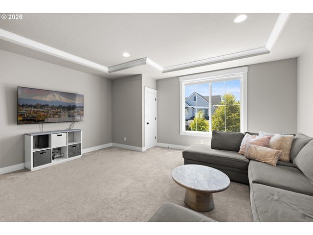 12103 Nw MILLFORD St, Portland, OR 97229