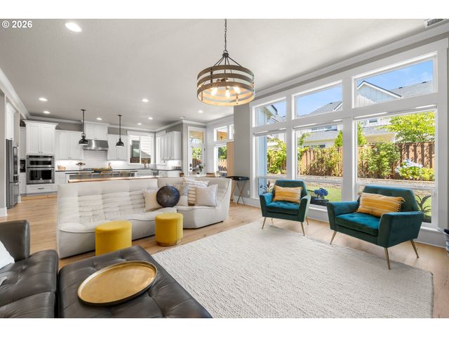 12103 Nw MILLFORD St, Portland, OR 97229