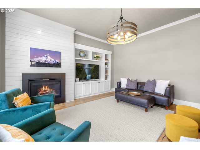 12103 Nw MILLFORD St, Portland, OR 97229