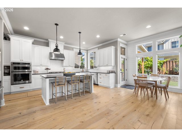 12103 Nw MILLFORD St, Portland, OR 97229
