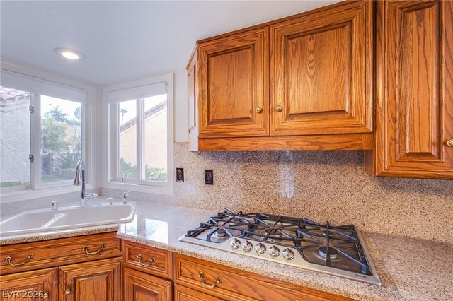 7761 Spanish Lake Drive, Las Vegas, NV 89113