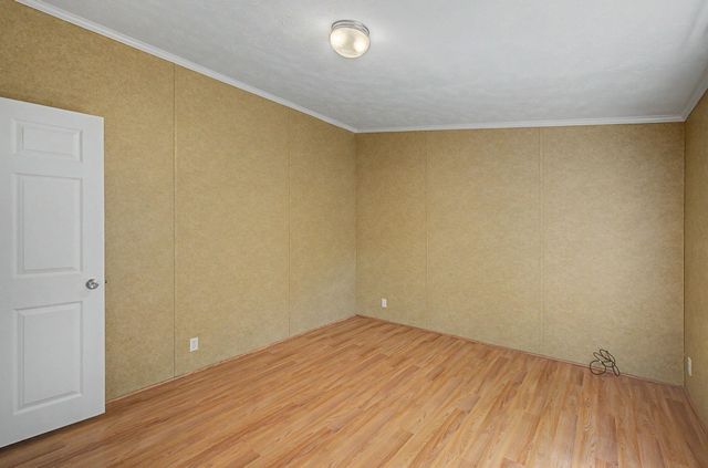 2 Tamarack Place, Londonderry, NH 03038