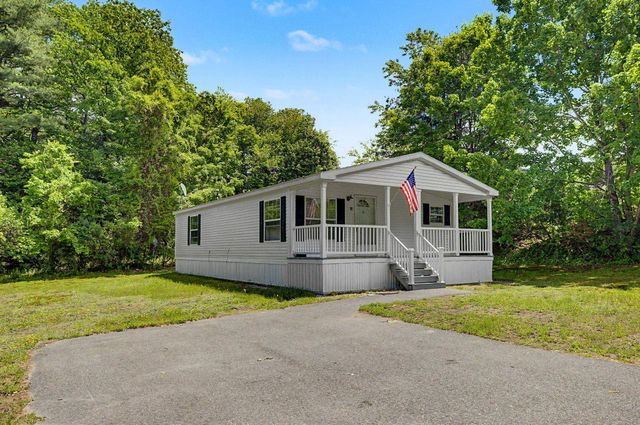 2 Tamarack Place, Londonderry, NH 03038