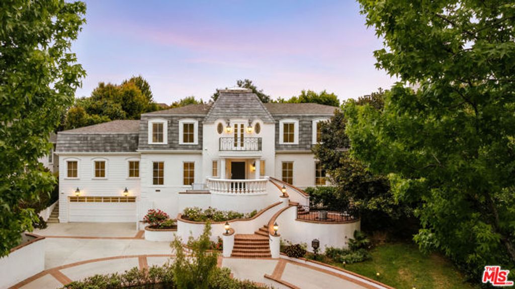 436 Loring Avenue, Los Angeles, CA 90024