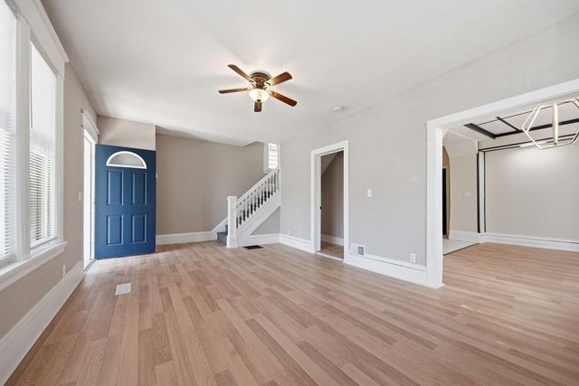 363 Geranium Avenue E, Saint Paul, MN 55130