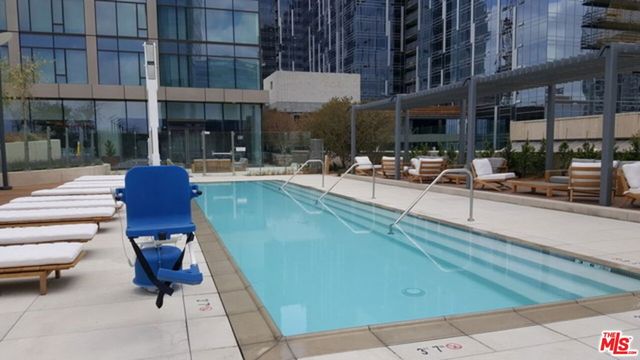 889 Francisco Street 2503, Los Angeles, CA 90017