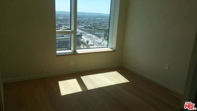 889 Francisco Street 2503, Los Angeles, CA 90017