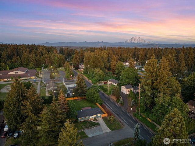 14319 127th Avenue E, Puyallup, WA 98374