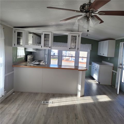 979 Tollgate Unit 31 Road, Warwick, RI 02886