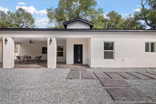 808 MONTOYA Street NW, Albuquerque, NM 87104