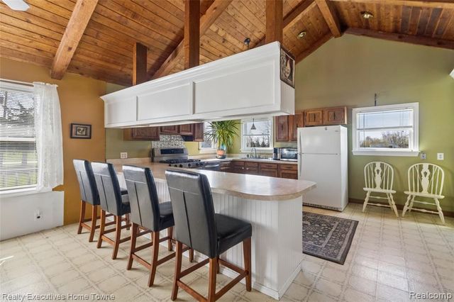 75095 Mackey Road, Richmond, MI 48062