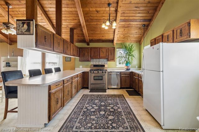 75095 Mackey Road, Richmond, MI 48062