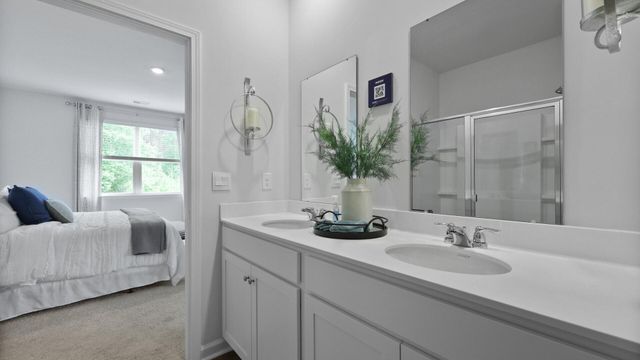 532 Still Heights Lane, Summerville, SC 29486