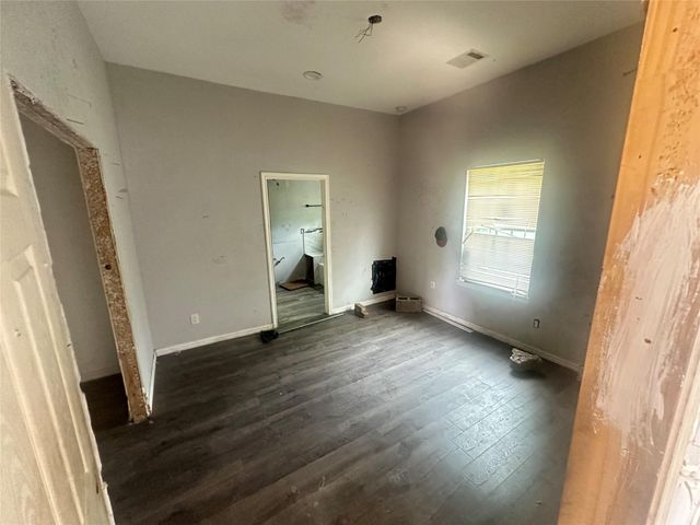 4713 Earline Street, Houston, TX 77016