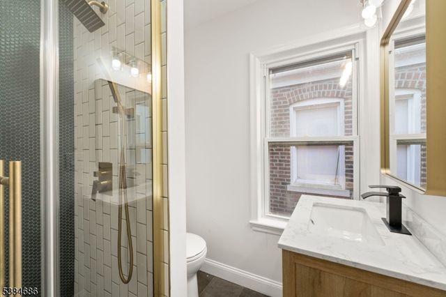 483 Thomas St, Phillipsburg Town, NJ 08865