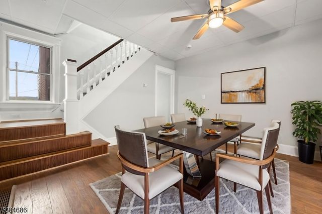 483 Thomas St, Phillipsburg Town, NJ 08865
