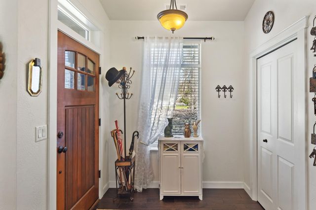 9547 Old Stage Road, Central Point, OR 97502