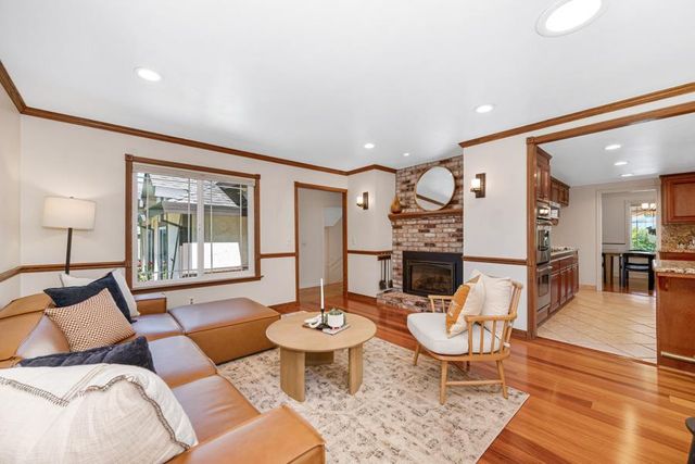 5100 Oak Point Way, Fair Oaks, CA 95628