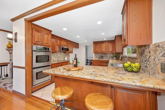 5100 Oak Point Way, Fair Oaks, CA 95628