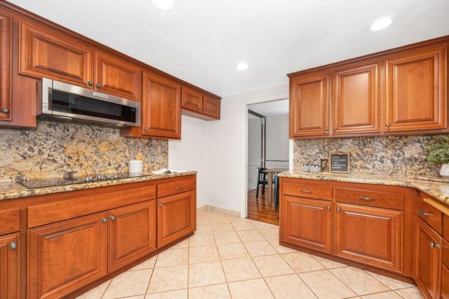 5100 Oak Point Way, Fair Oaks, CA 95628