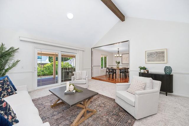 5100 Oak Point Way, Fair Oaks, CA 95628