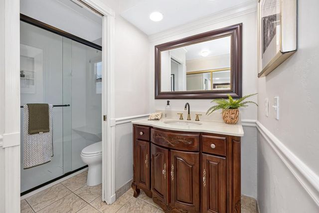 5100 Oak Point Way, Fair Oaks, CA 95628