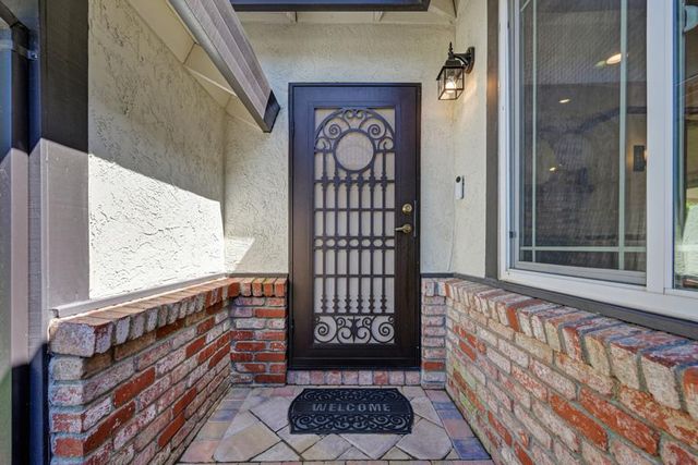 5100 Oak Point Way, Fair Oaks, CA 95628