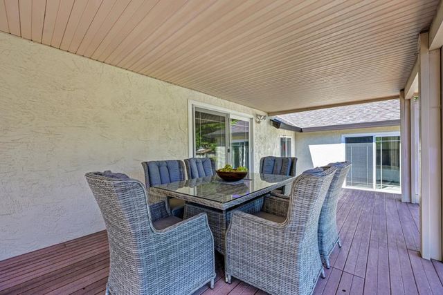 5100 Oak Point Way, Fair Oaks, CA 95628