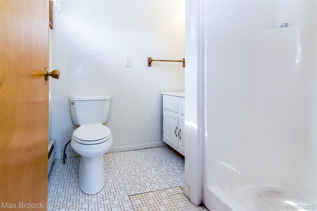 465 Robert Court, Auburn Hills, MI 48326