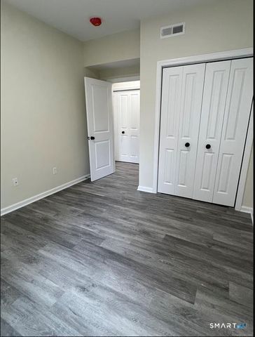 37 Woodland Street 1, New Haven, CT 06511