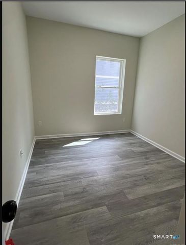 37 Woodland Street 1, New Haven, CT 06511