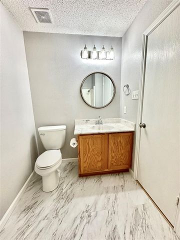 1509 Creekside Avenue, Sherman, TX 75092