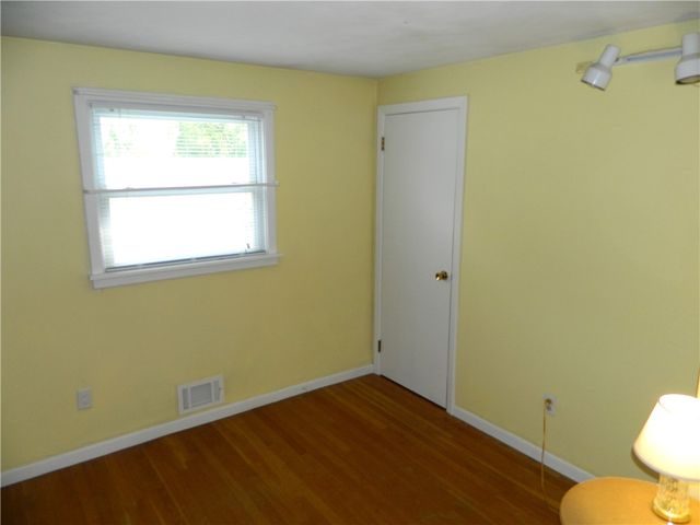 68 Zinnia Drive, Cranston, RI 02920