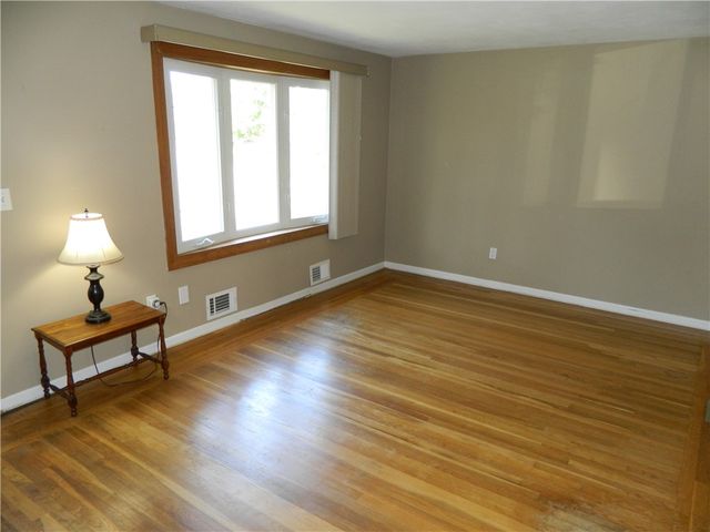 68 Zinnia Drive, Cranston, RI 02920